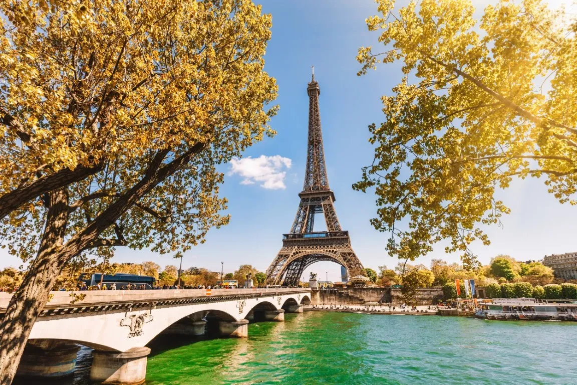 Paris 1